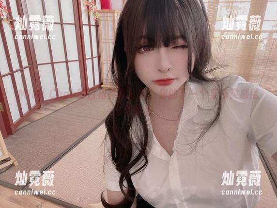 MiMi Chan的白裙种草分享：你的下一个穿搭灵感就在这里